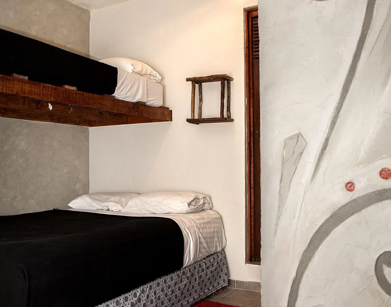 ** Hotel Lucky Traveler Hostel Tulum Mexico