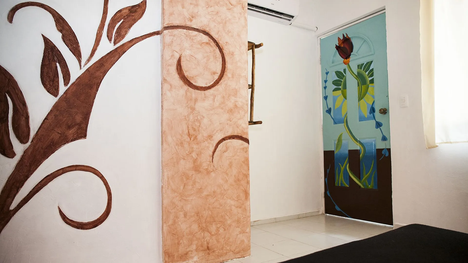 Lucky Traveler Hostel Tulum Mexico