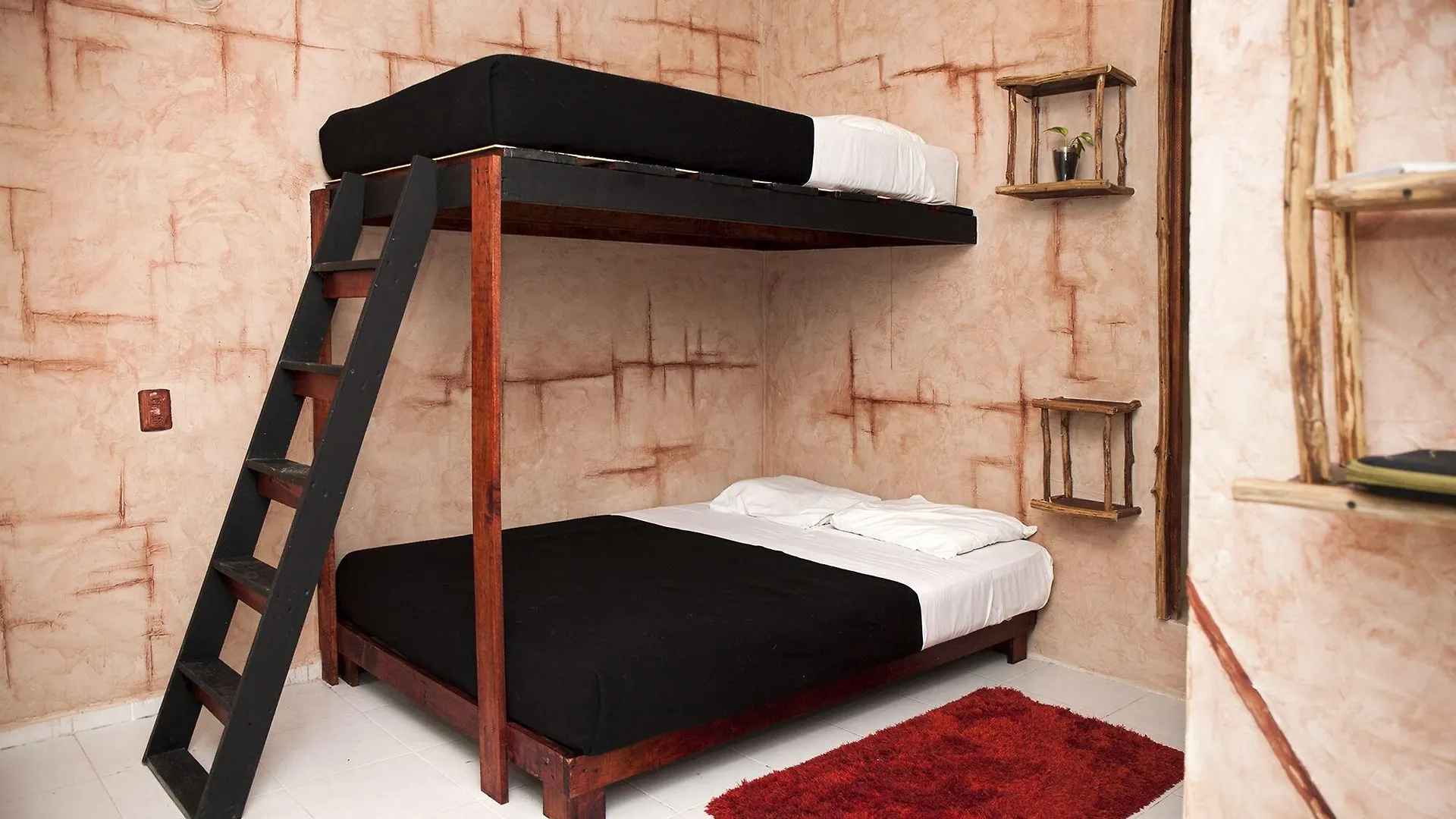 Lucky Traveler Hostel Tulum 2*,  Mexico